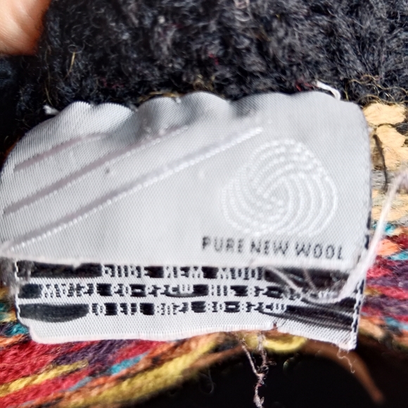 VINTAGE WOOL Black Button Up Jumper - Picture 6 of 7